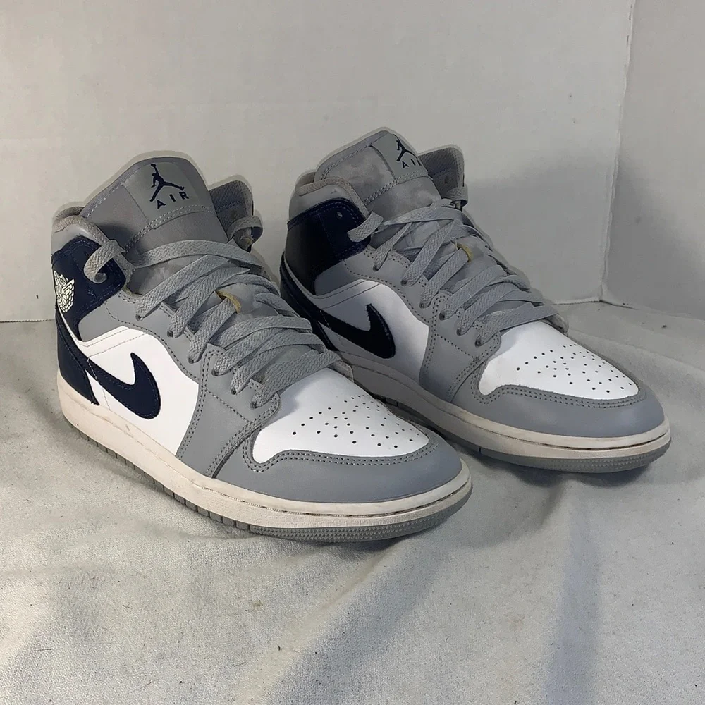 Nike Men’s Air Jordan 1 Mid Wolf Gray/Navy/White Sneakers